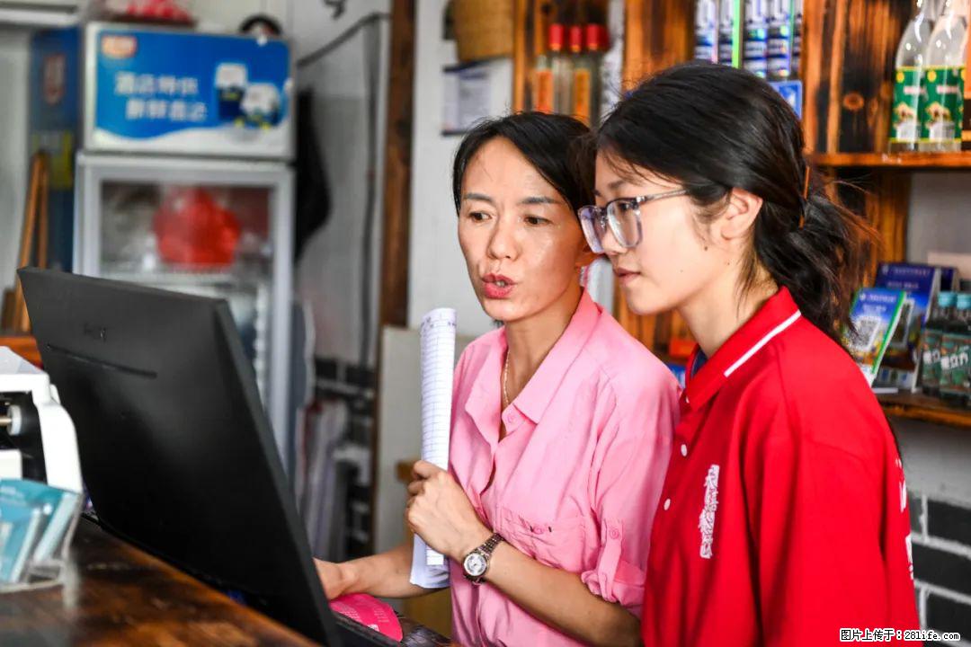 全网追的“扁担女孩”,找了一份暑假工,时薪12元 - 攀枝花生活资讯 - 攀枝花28生活网 panzhihua.28life.com